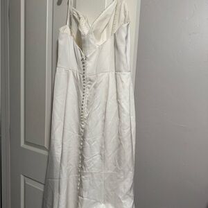 Elegant White Wedding Dress